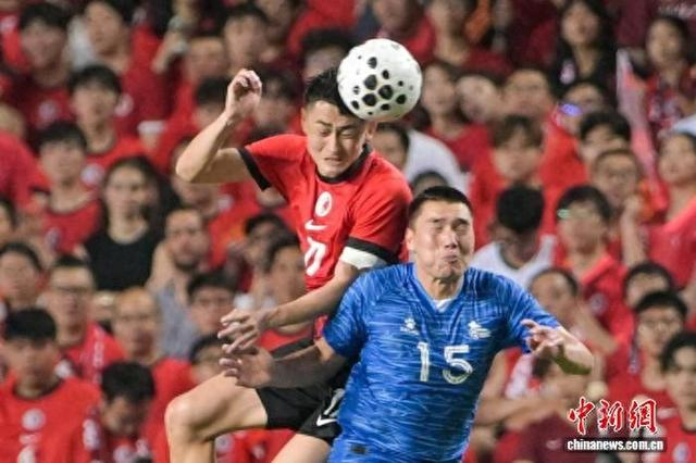 皇冠体育app下载-国际足球友谊赛：中国香港队2:0战胜蒙古国队|中新网|吴宇曦|陈晋一|孙铭谦|劳烈斯_新浪体育_新浪新闻
